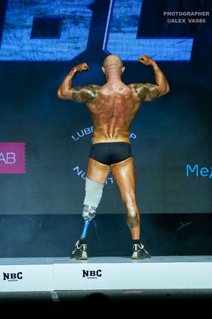 ЖЕЛЕЗНЫЙ ЧЕЛОВЕК CLASSIC PHYSIQUE_